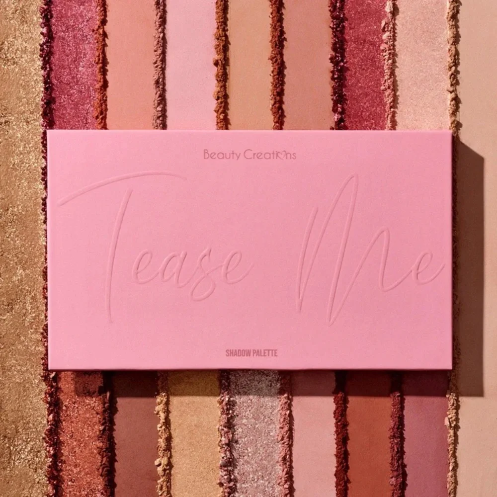 TEASE ME EYESHADOW PALETTE - Picture 3 of 5